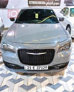 کرایسلەر 300